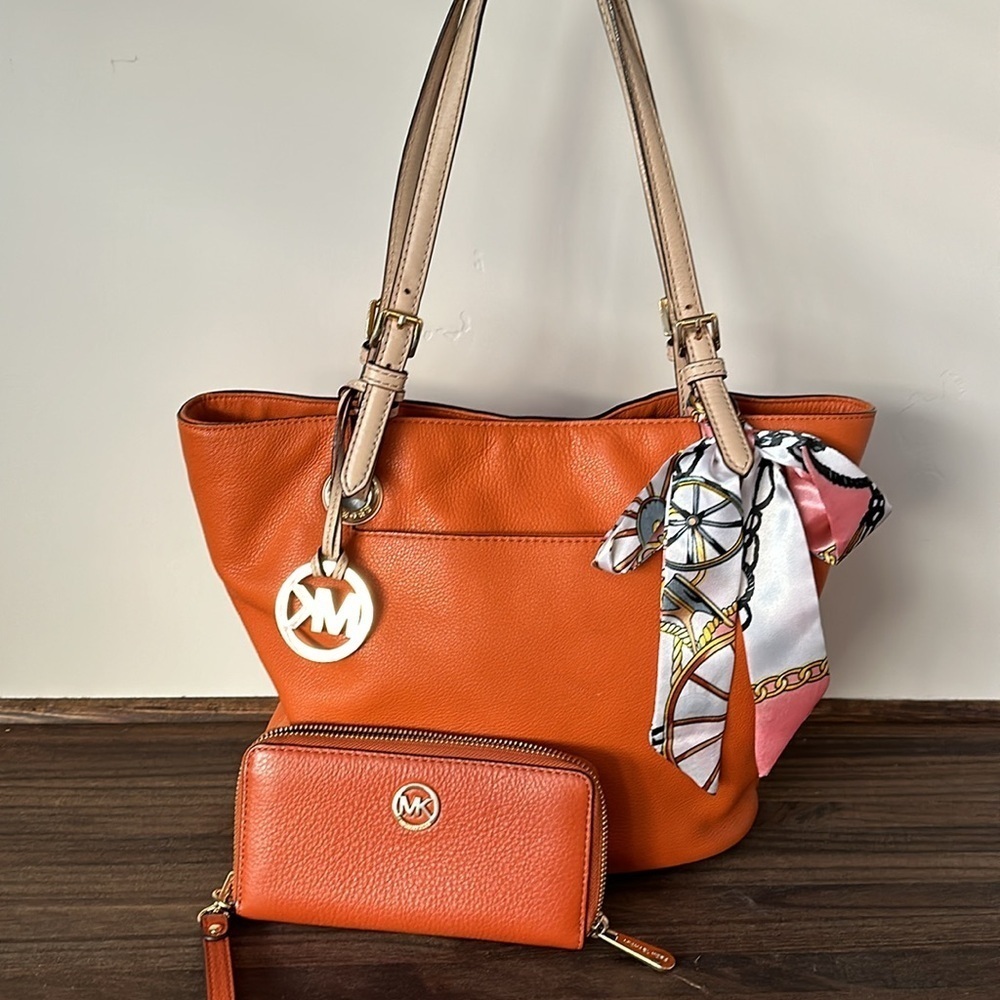 Michael Kors 2 pc Jet Set Orange Pebbled Leather Shoulder bag & wristlet wallet